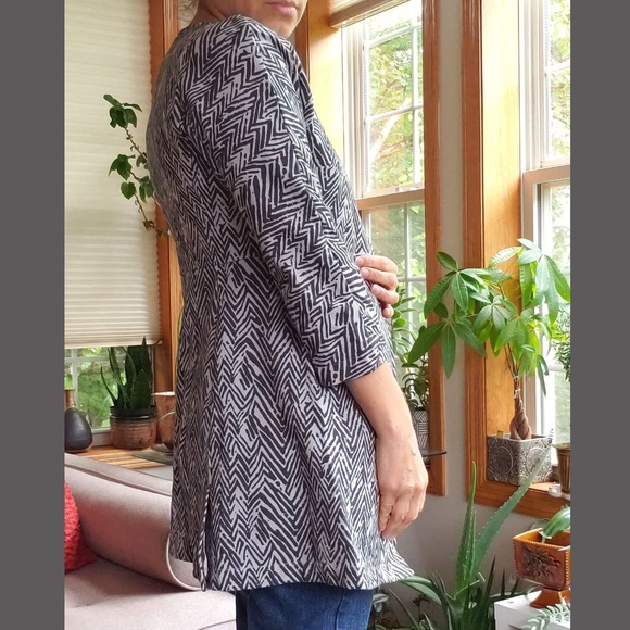 CAbi Zig Zag Pattern Knit Jacket - Picture 3 of 7